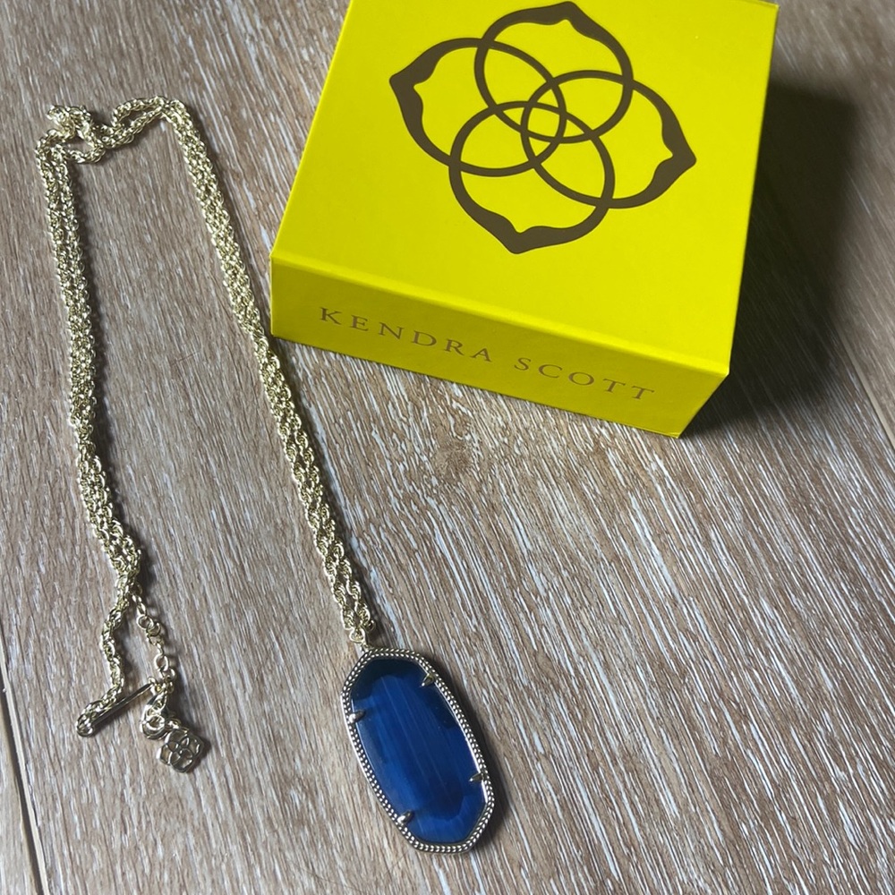 Kendra Scott Necklace in Box